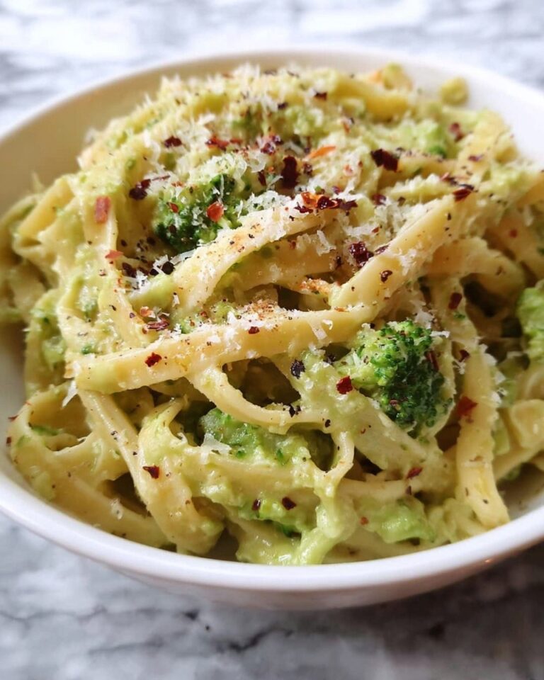 Easy One-Pot Garlic Butter Broccoli Pasta Recipe