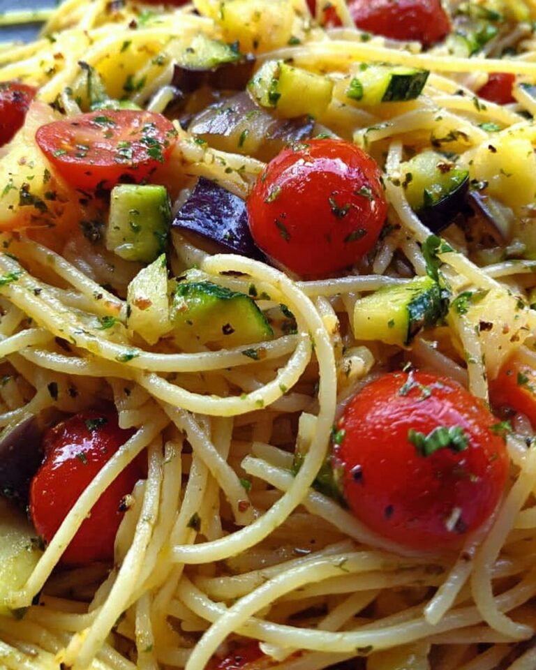 Cold Spaghetti Pasta Salad with Fresh Vegetables and Italian Vinaigrette Recipe